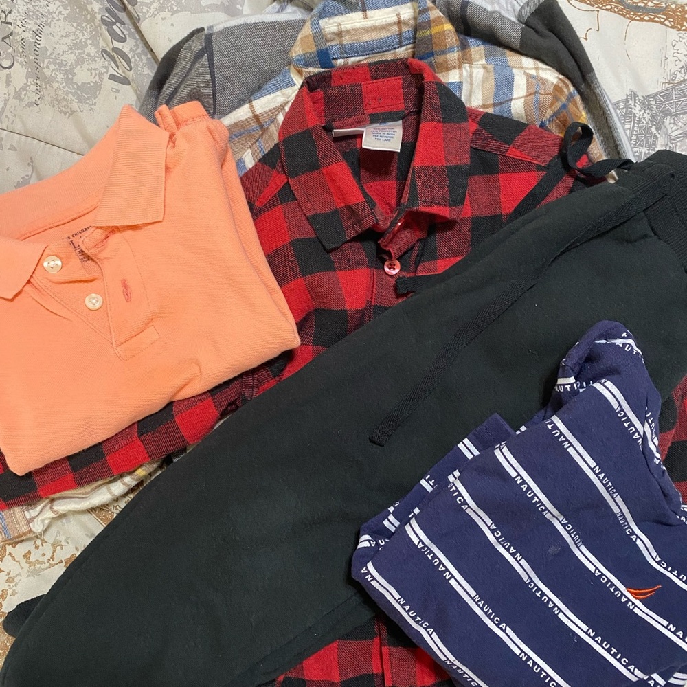 4T BUNDLE(6) Plaid Shirts, Nautica Shirt, jogging pants, 1 Children’s Place Polo